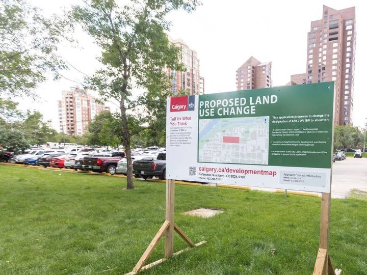 Developer revives high rise housing proposal on Eau Claire parking lots