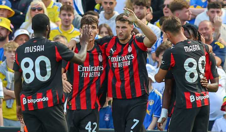 Efecto Santiago Giménez: Milan gana al Bari con asistencia del Chaquito en la Copa de Italia