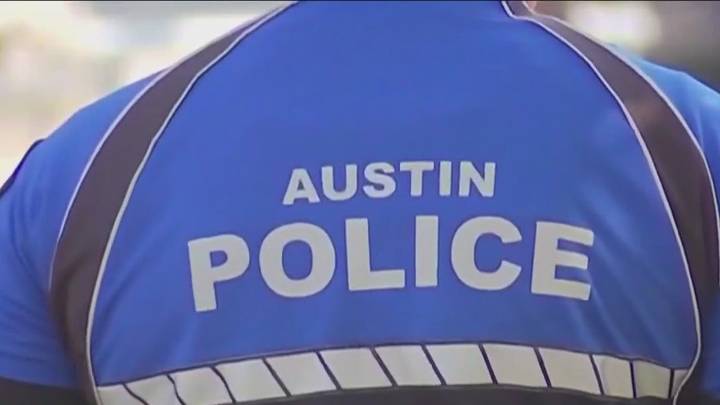 Barricaded subject in South Austin: APD