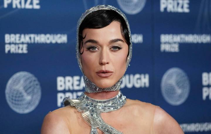 Katy Perry testifies that she's seeking 'justice' at trial over $15 million mansion