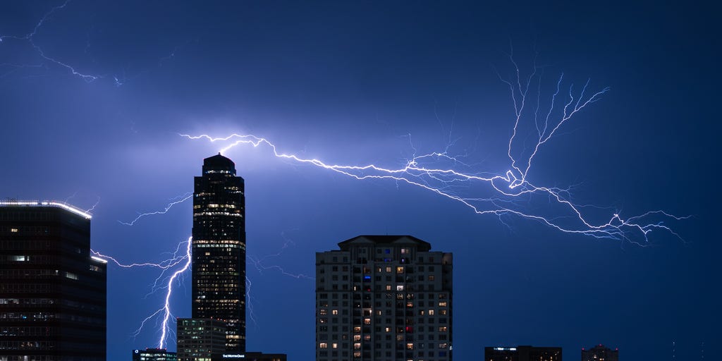 New Jersey golfer struck by lightning weeks after another NJ golfer killed by lightning strike