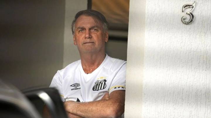 Riesgo de fuga: refuerzan la vigilancia a Bolsonaro antes del juicio