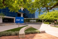 Intel will give the U.S. government a 10 percent stake, Trump says