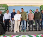 Ricardo Gallardo entrega preliberaciones a personas privadas de la libertad