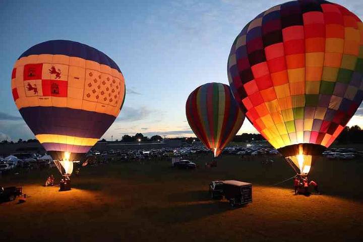 ENTERTAINMENT: Camden hosts hot air balloon festival