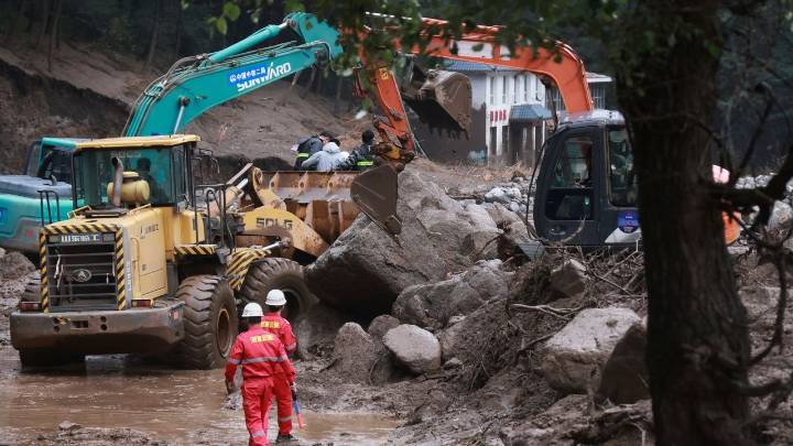 Flash floods kill at least 10 people and leave 33 missing in northwestern China