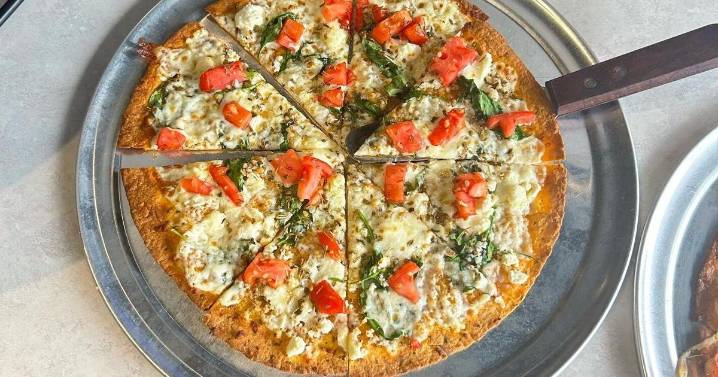 Be Our Guest | Grab a slice of your favorite at Craft House Pizza