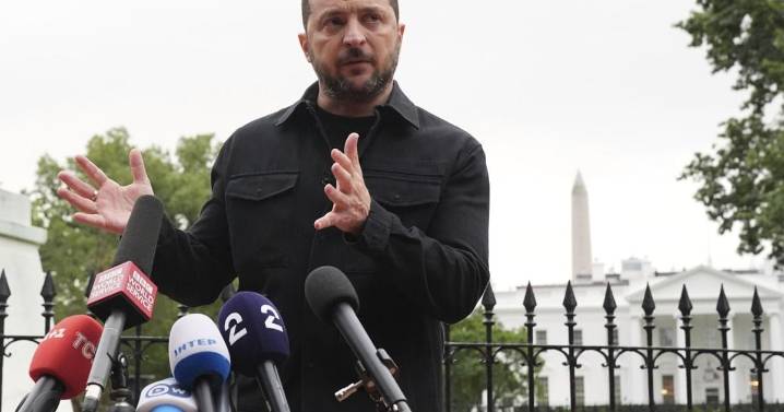 The Latest: Trump planning for Putin-Zelenskyy meeting while affirming security guarantees