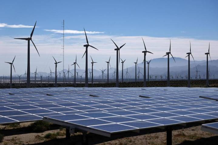 States fast-track wind, solar permits and contracts to beat Trump’s deadline – Baltimore Sun