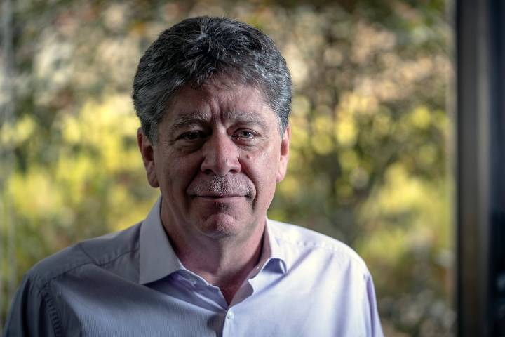 Bruce Mac Master: “Hoy, más que nunca, Colombia requiere espacios de reflexión, conversación y debate”