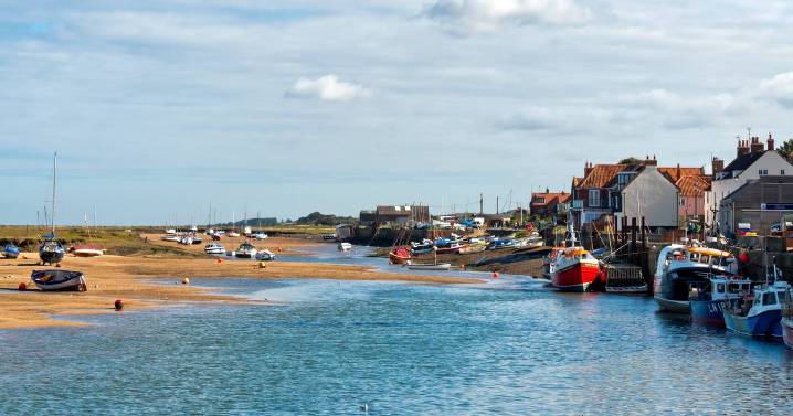 'I went to the UK's best beach for a day trip with just £20 to spend