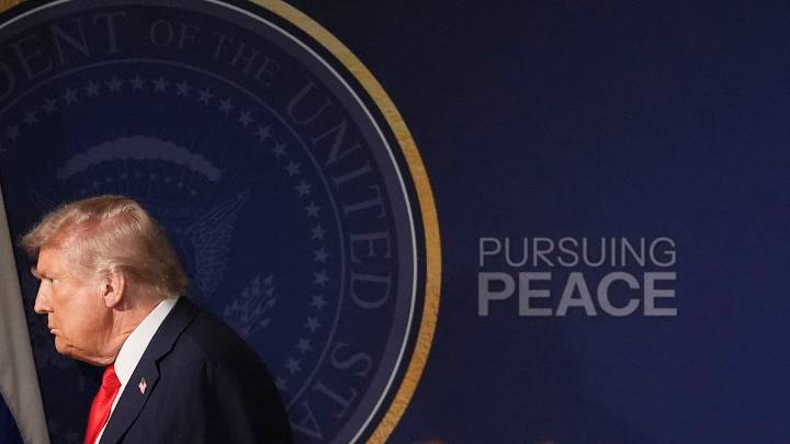 Zelenskyy se reunirá el lunes con Trump tras cumbre entre EEUU y Rusia que no logró frenar combates