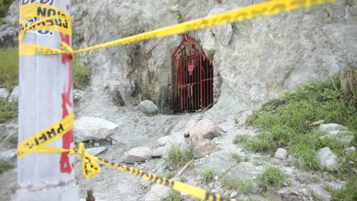 Delimitan área de la ‘Cueva del Diablo’ en Mazatlán después de deslaves
