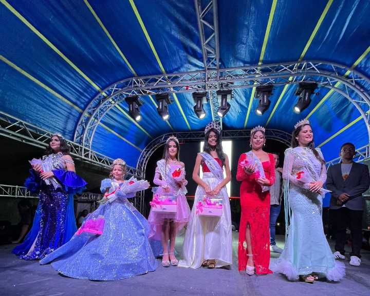 Piñonal eligió a sus soberanas de la belleza