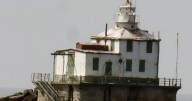 Fundraiser assists in lighthouse maintenance