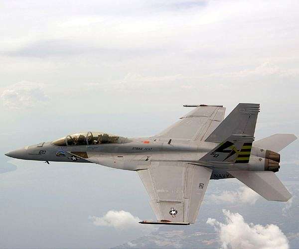 Navy pilot rescued after ejecting from F/A-18E near Viriginia coast