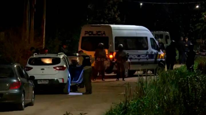 Un policía uruguayo hincha de Peñarol asesinó a dos hinchas de Nacional
