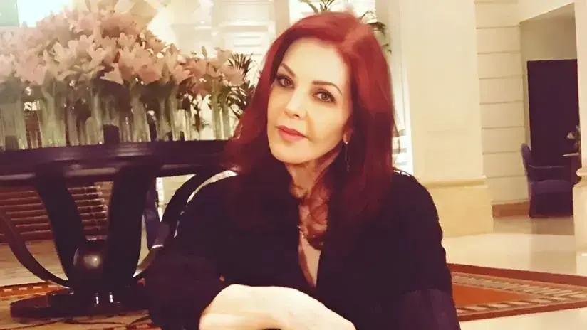 Priscilla Presley es acusada de ejecutar un plan para quedarse con el patrimonio de Elvis tras la muerte de su hija