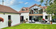From two-bed bungalow to 'showstopper, stunning family home': Inside £850k Great Ayton property
