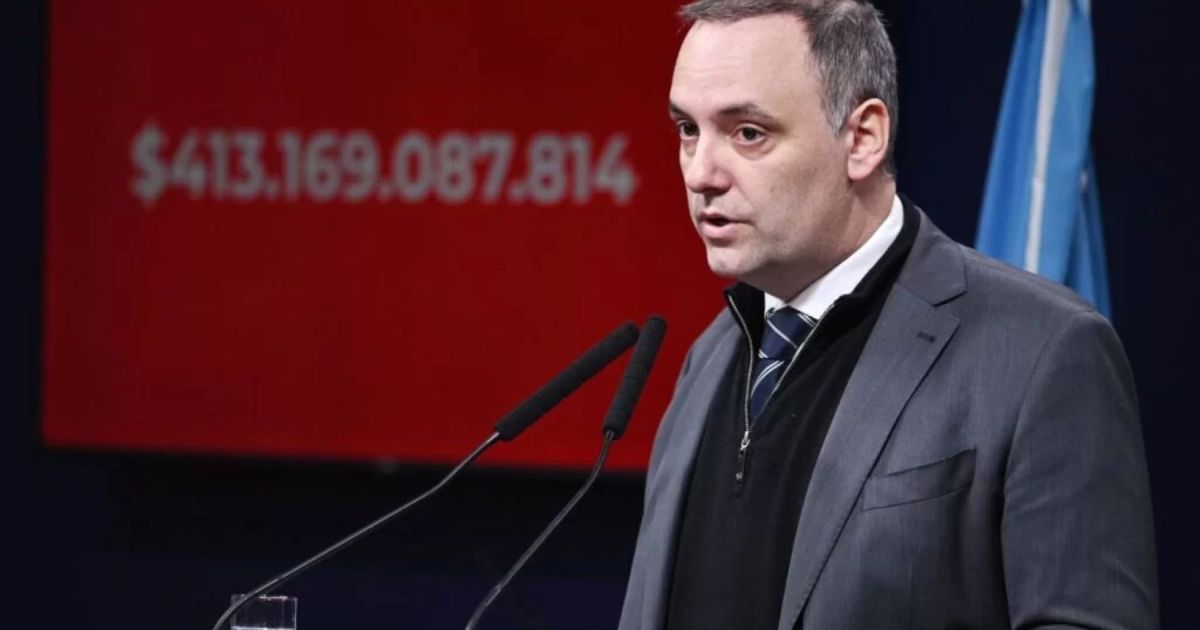 Manuel Adorni tras el fallo por YPF: “Décadas de gestiones decadentes nos trajeron hasta acá”