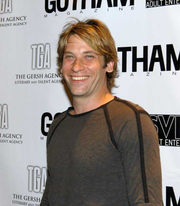 Soap Star Roger Howarth Lands Mystery Role on ‘The Young and the Restless’
