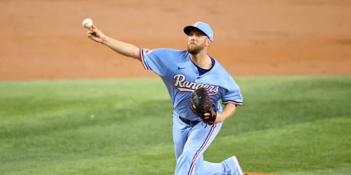 Merrill Kelly throws 7 scoreless innings to secure sweep for Rangers