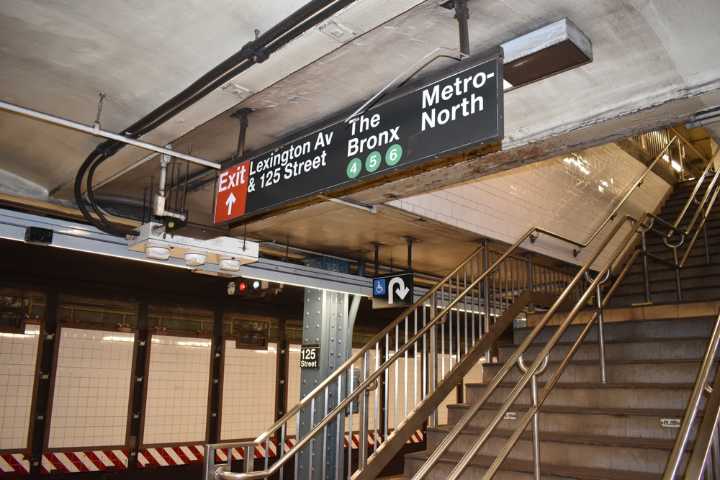 Man fatally struck on subway tracks in Harlem