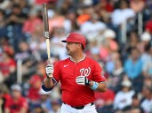 Nathaniel Lowe firmó contrato con Medias Rojas