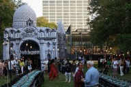 Floating Museum's latest inflatable is "for Mecca"