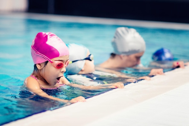 Miami-Dade contra ahogamientos: cursos de natación gratis para niños