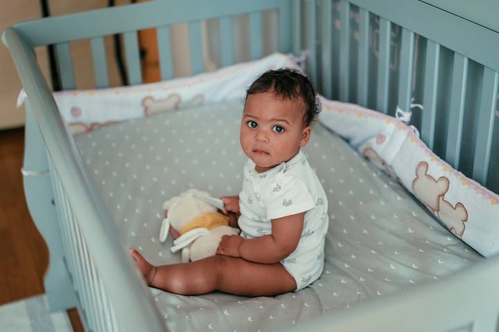 Dear Abby: MIL promises not to run all over town with our infant - then does it anyway. ‘I’m furious’