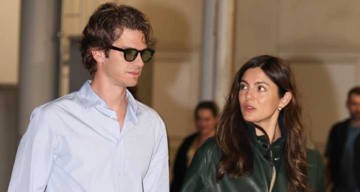 Andrew Garfield & Girlfriend Monica Barbaro Hold Hands as They Arrive in Italy for Venice Film Festival 2025 | 2025 Venice Film Festival, Andrew Garfield, Monica Barbaro | Just Jared: Celebrity News a