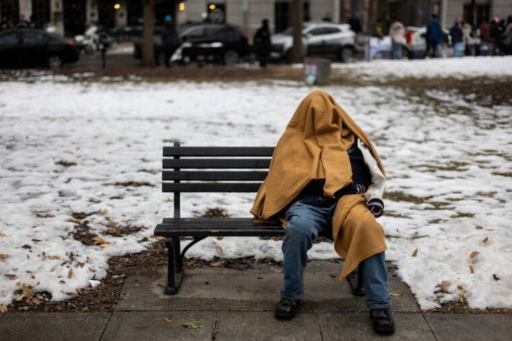 Trump wants to evict homeless from Washington and send them ‘far from the capital’