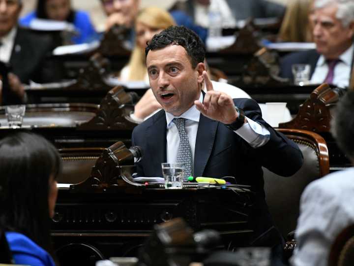 Rodrigo de Loredo rechazó ir tercero en una lista libertaria en Córdoba: "Sumisión, no"