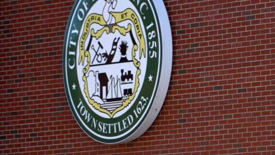 Dover man naked at hotel evaluated, facing 5 charges