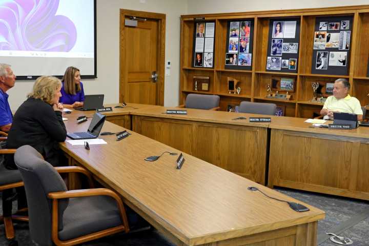 School Board cancels meetings for lack of quorum