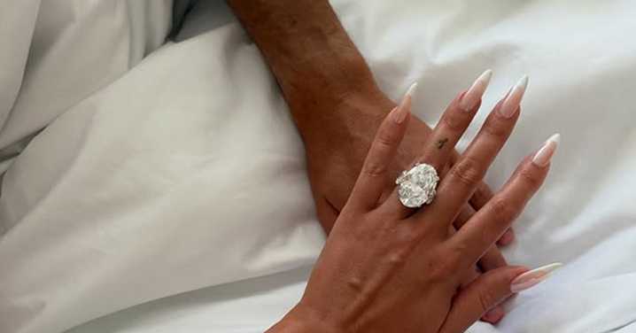 Cristiano y Georgina se comprometen con un diamante XXL