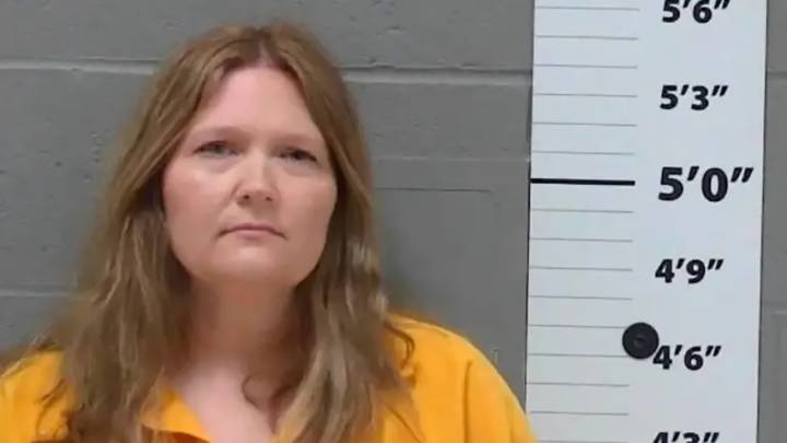 Madre casada y maestra de Ohio se declaró culpable de abusar de una de sus alumnas de 13 años