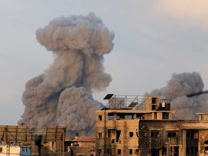 Israeli attacks kill 40 across Gaza as military escalates Gaza City assault