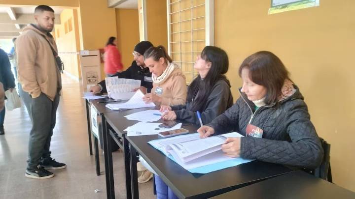 Confirman el monto que recibirán las autoridades de mesa en las elecciones del 26 de octubre