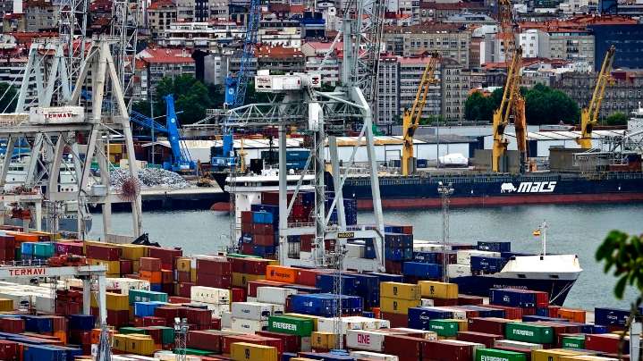 Galicia registró un superávit comercial de 4.986 millones hasta junio, un 2,2 % menos que en el 2024