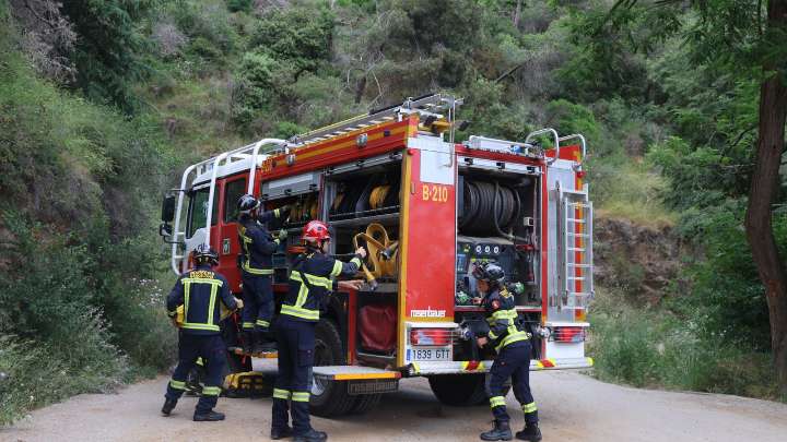 Aumenta la presencia de Bomberos en Collserola, Barcelona, ante el riesgo de incendios