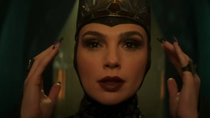 Gal Gadot Provides Clarity After Claiming Snow White Bombed Due To Political