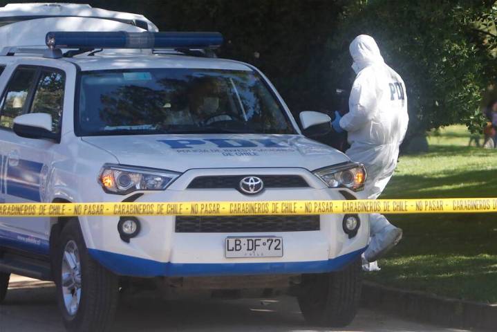 Turbazo en La Reina: delincuentes agredieron a menor para robar especies desde casa familiar