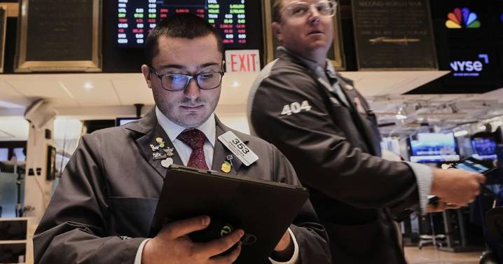 Wall Street falls further from its records as Nvidia, Palantir and other AI stars dim