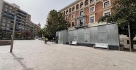 Piden que se retiren las chapas metálicas que tapan el acceso al parking del centro de Jaén