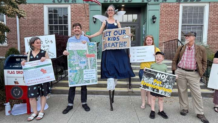 Lloyd pet crematorium plan next to elementary school nixed