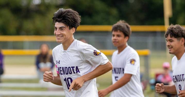 Mendota goes 3-0 at Streator Boys Soccer Invitational – Shaw Local