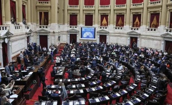 Tras ratificar el veto a jubilaciones y rechazar el de discapacidad, Diputados aprobó el reparto de ATN