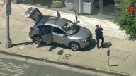 Bomb squad investigating suspicious item in Hancock Park